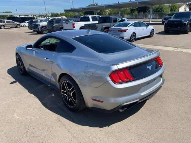 2021 Ford Mustang EcoBoost