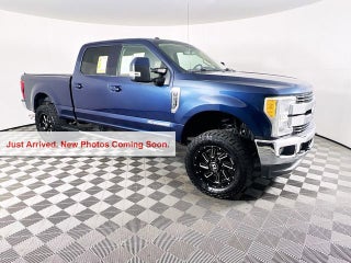 2017 Ford Super Duty F-250 SRW Lariat