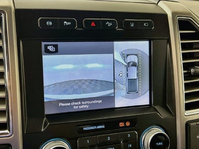 2017 Ford Super Duty F-250 SRW Lariat