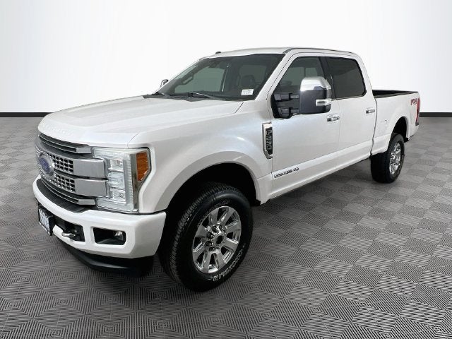 2017 Ford Super Duty F-250 SRW Lariat