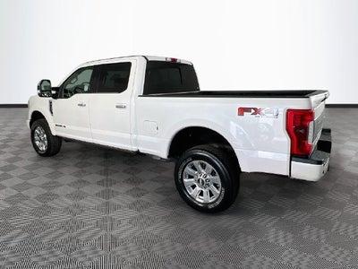2017 Ford Super Duty F-250 SRW Lariat