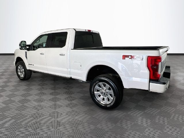 2017 Ford Super Duty F-250 SRW Lariat
