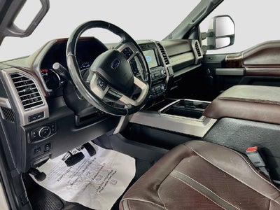 2017 Ford Super Duty F-250 SRW Lariat