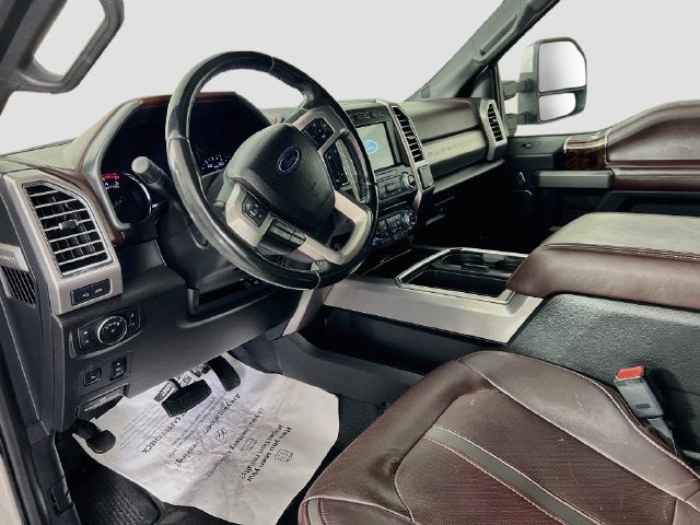 2017 Ford Super Duty F-250 SRW Lariat