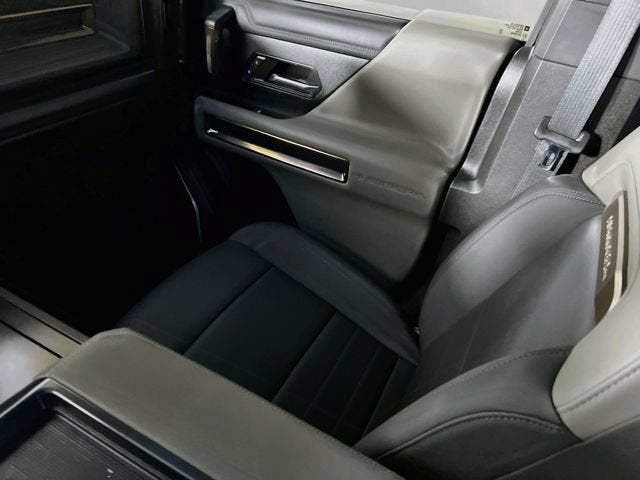 2024 GMC HUMMER EV SUV 2X