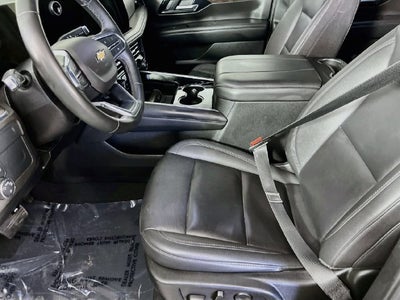 2025 Chevrolet Suburban LT