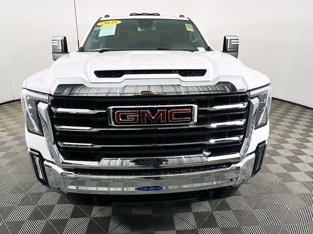 2025 GMC Sierra 2500 HD SLT