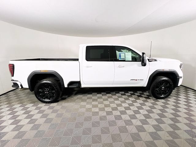 2025 GMC Sierra 2500 HD AT4