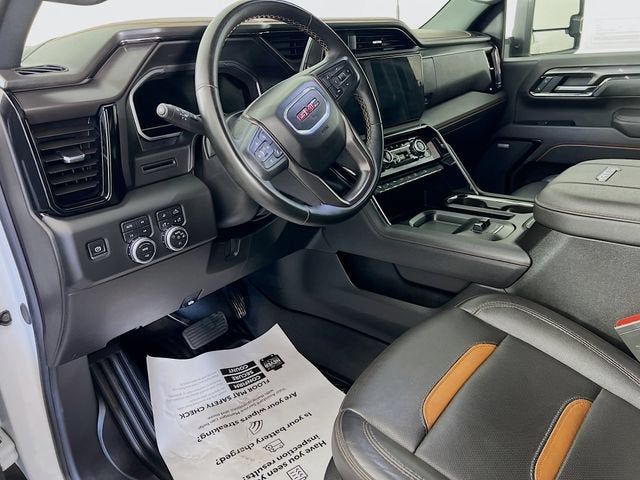 2025 GMC Sierra 2500 HD AT4