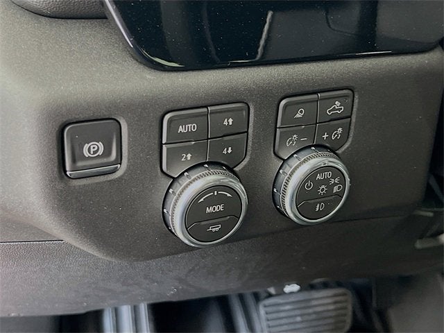 2026 GMC Sierra 3500 HD SLT DRW