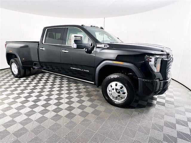 2026 GMC Sierra 3500 HD Denali Ultimate DRW
