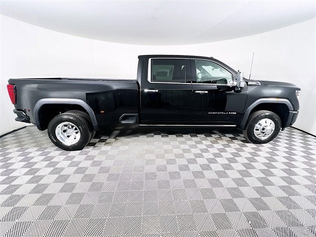2026 GMC Sierra 3500 HD Denali Ultimate DRW