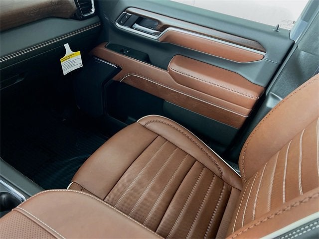 2026 GMC Sierra 3500 HD Denali Ultimate DRW