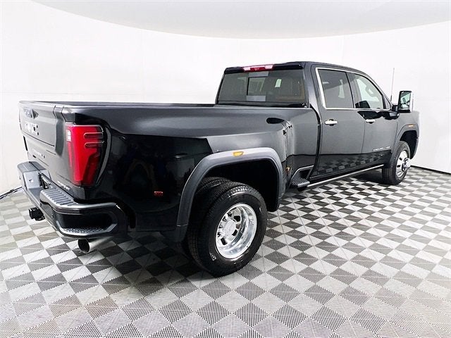 2026 GMC Sierra 3500 HD Denali Ultimate DRW