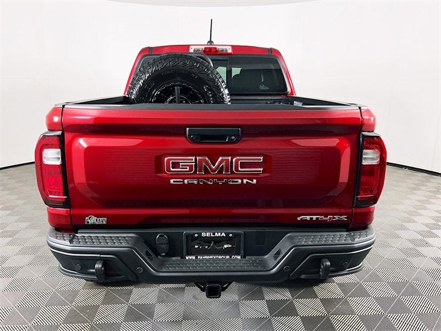 2024 GMC Canyon AT4X