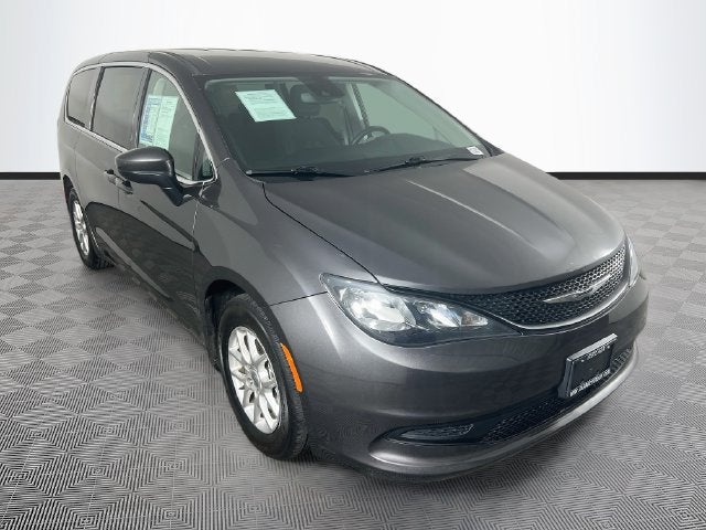 2023 Chrysler Voyager