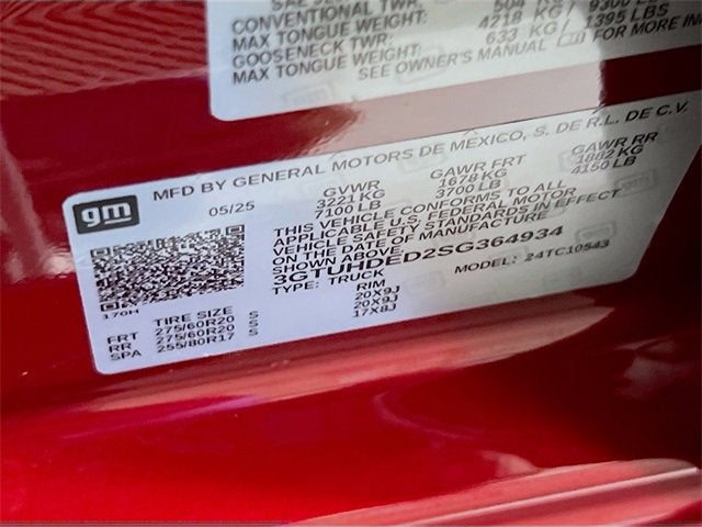 2025 GMC Sierra 1500 SLT