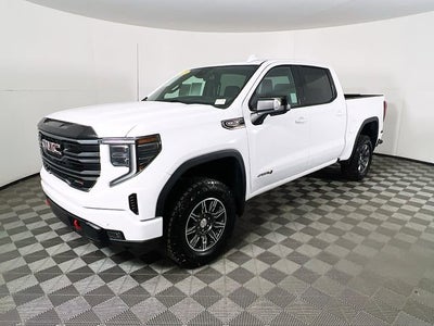 2025 GMC Sierra 1500 AT4