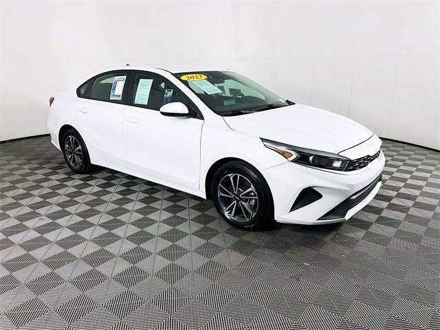 2023 Kia Forte Base