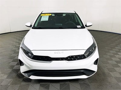 2023 Kia Forte Base