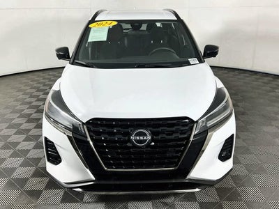 2024 Nissan Kicks SR