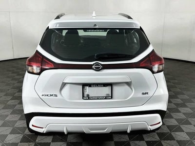 2024 Nissan Kicks SR