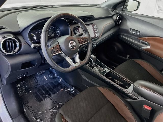 2024 Nissan Kicks SR