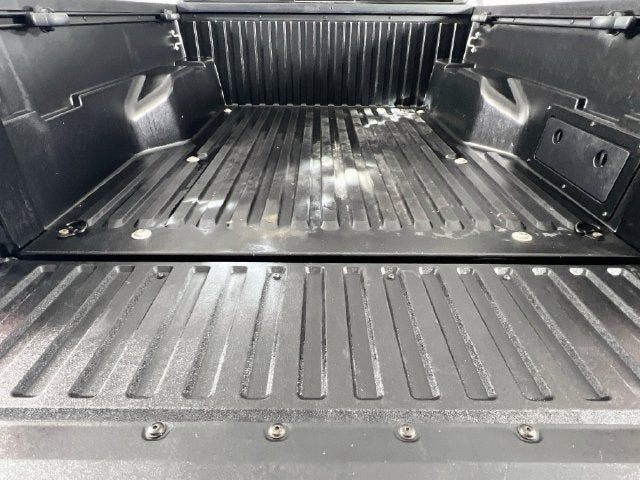 2022 Toyota Tacoma 2WD SR5