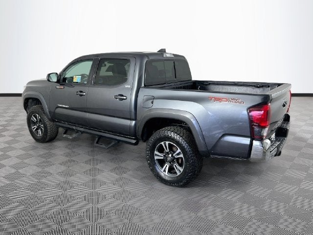 2022 Toyota Tacoma 2WD SR5