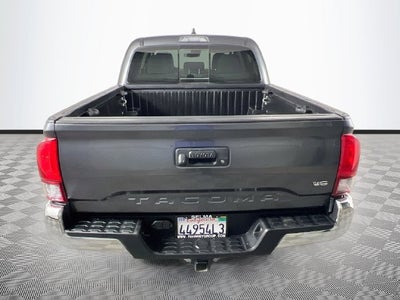2022 Toyota Tacoma 2WD SR5