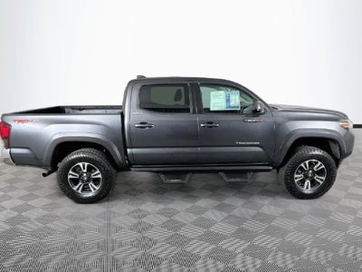 2022 Toyota Tacoma 2WD SR5