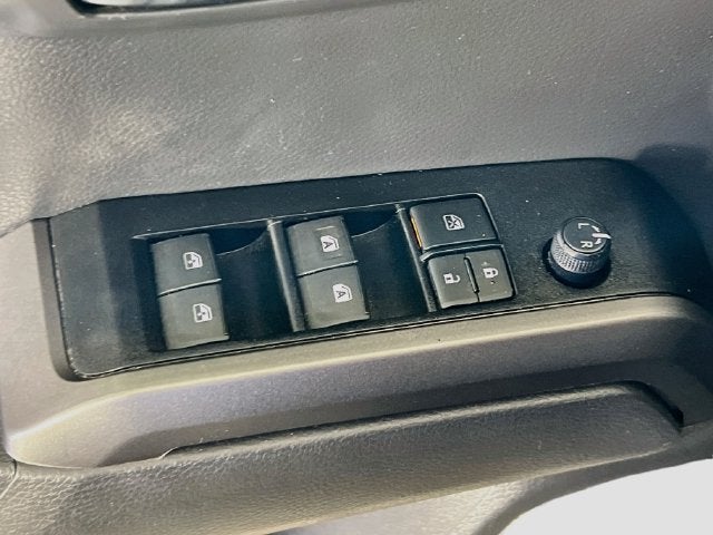 2023 Toyota Tacoma 2WD SR5