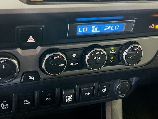 2022 Toyota Tacoma 4WD SR