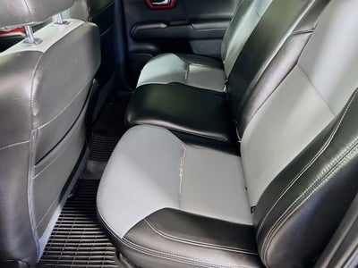 2022 Toyota Tacoma 4WD SR