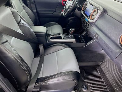 2022 Toyota Tacoma 4WD SR