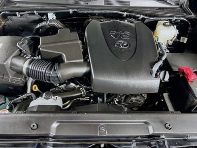 2022 Toyota Tacoma 4WD SR