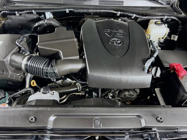 2022 Toyota Tacoma 4WD SR