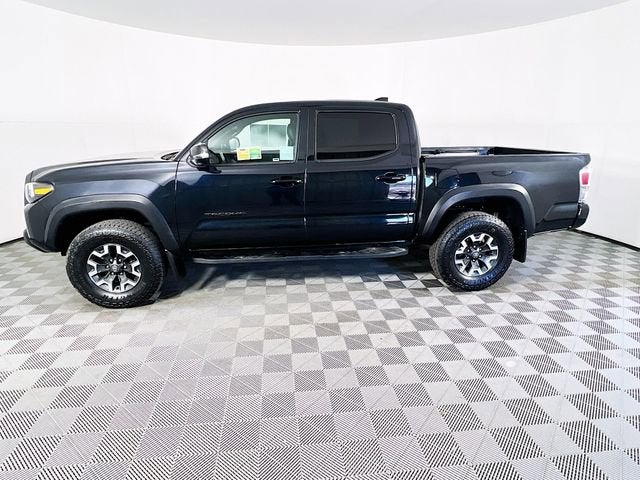 2022 Toyota Tacoma 4WD SR