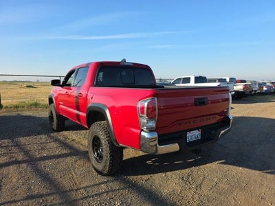 2022 Toyota Tacoma 4WD SR