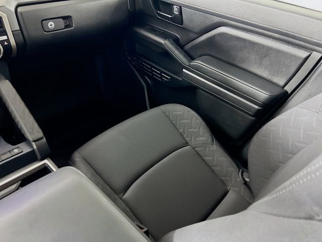 2024 Toyota Tacoma 2WD SR5