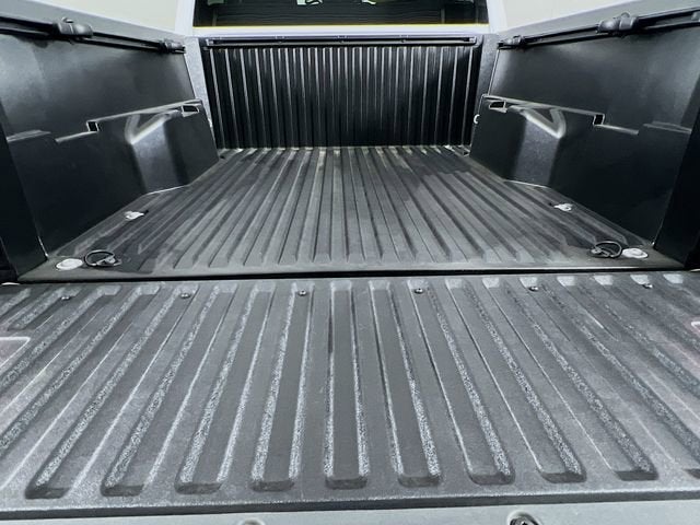 2024 Toyota Tacoma 2WD SR5