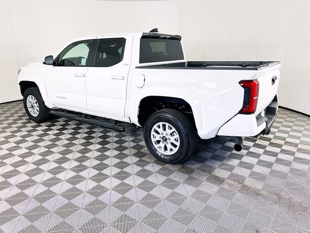 2024 Toyota Tacoma 2WD SR5