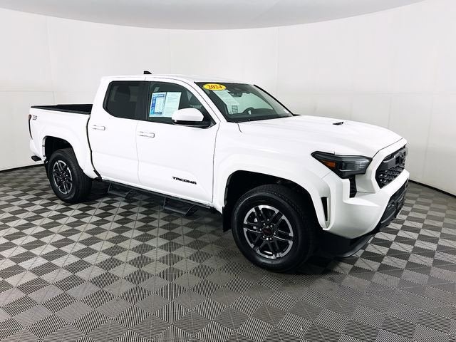 2024 Toyota Tacoma 2WD SR5