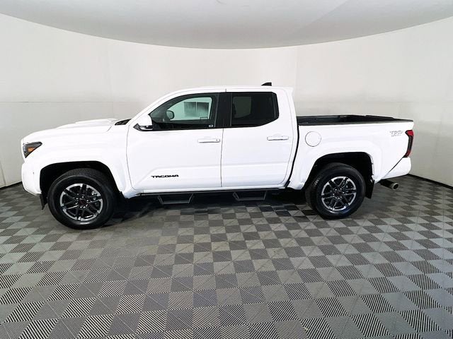 2024 Toyota Tacoma 2WD SR5