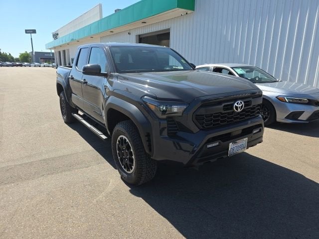 2024 Toyota Tacoma 4WD SR5