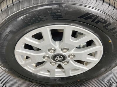 2024 Toyota Tacoma 4WD SR5