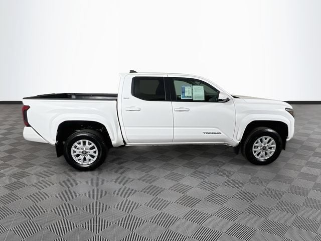 2024 Toyota Tacoma 4WD SR5