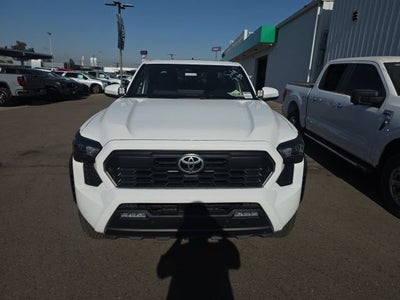 2024 Toyota Tacoma 4WD SR5