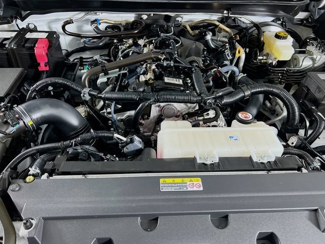 2025 Toyota Tacoma 4WD SR