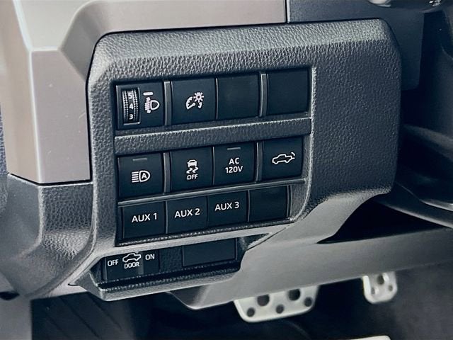 2025 Toyota Tacoma 4WD SR